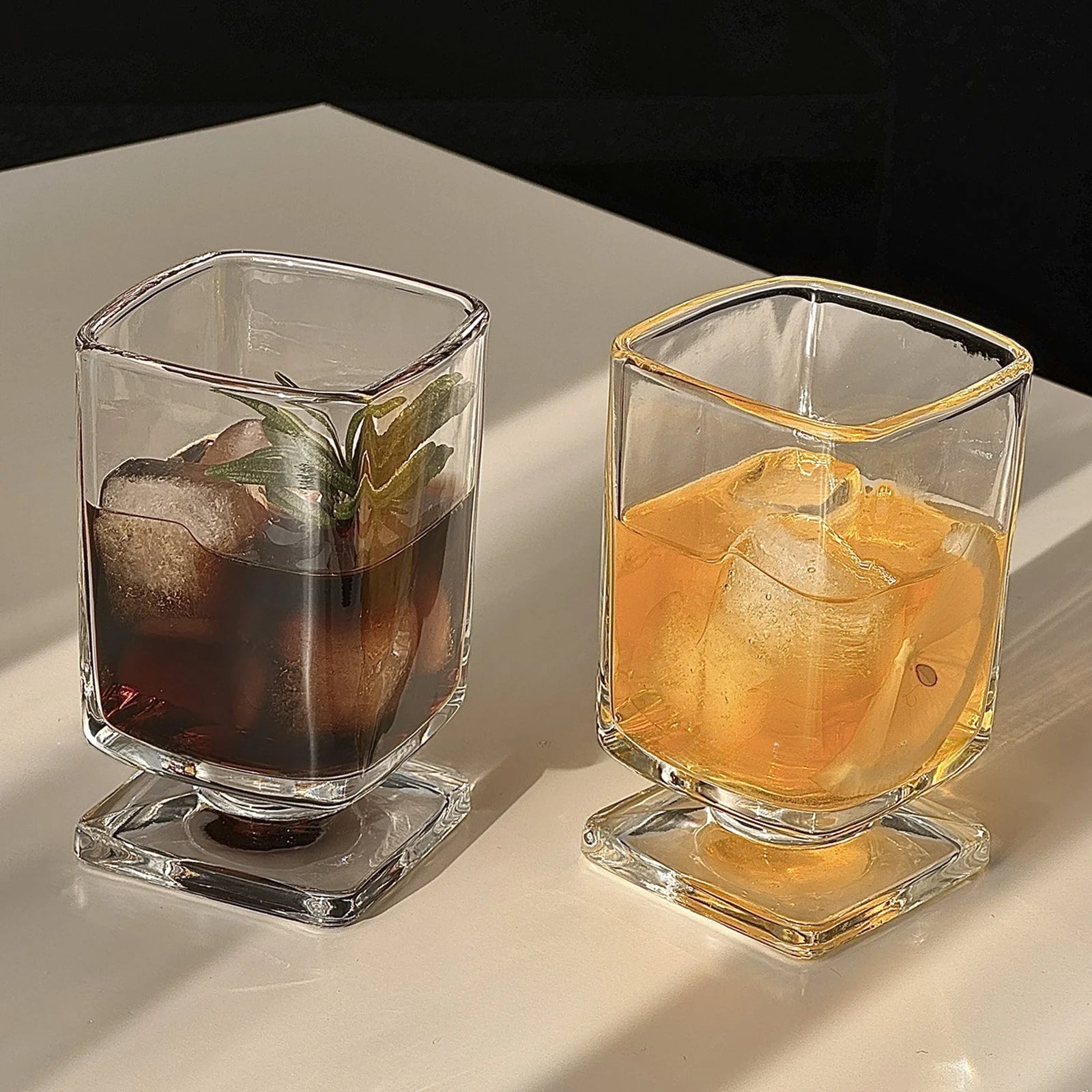 Verre Design Coin Transparent Style Minimaliste