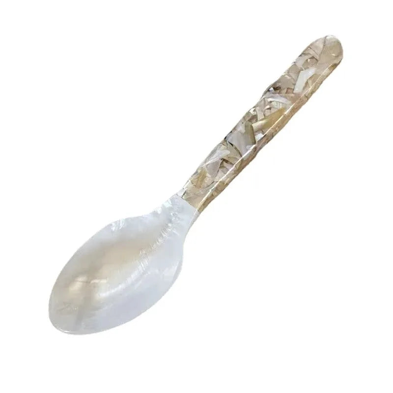 Cuillère en Nacre de Coquillage Naturel Style Occidental