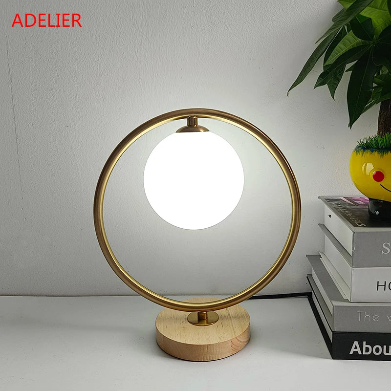 Duo de Lampes de Table Boule de Verre et Bois
