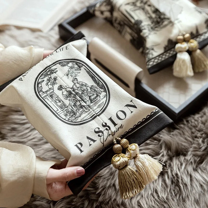 Boîte à Mouchoirs en Velours avec Pompon - Design Chic