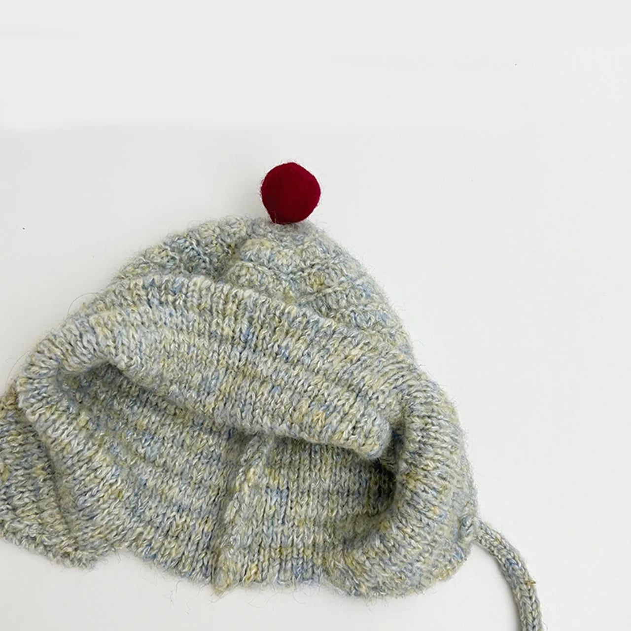 Bonnet Bébé à Pompon Cache-Oreilles