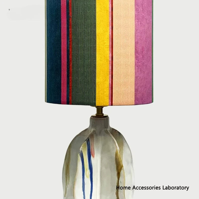 Lampe de Table en Céramique et Tissu - Ambiance Vintage
