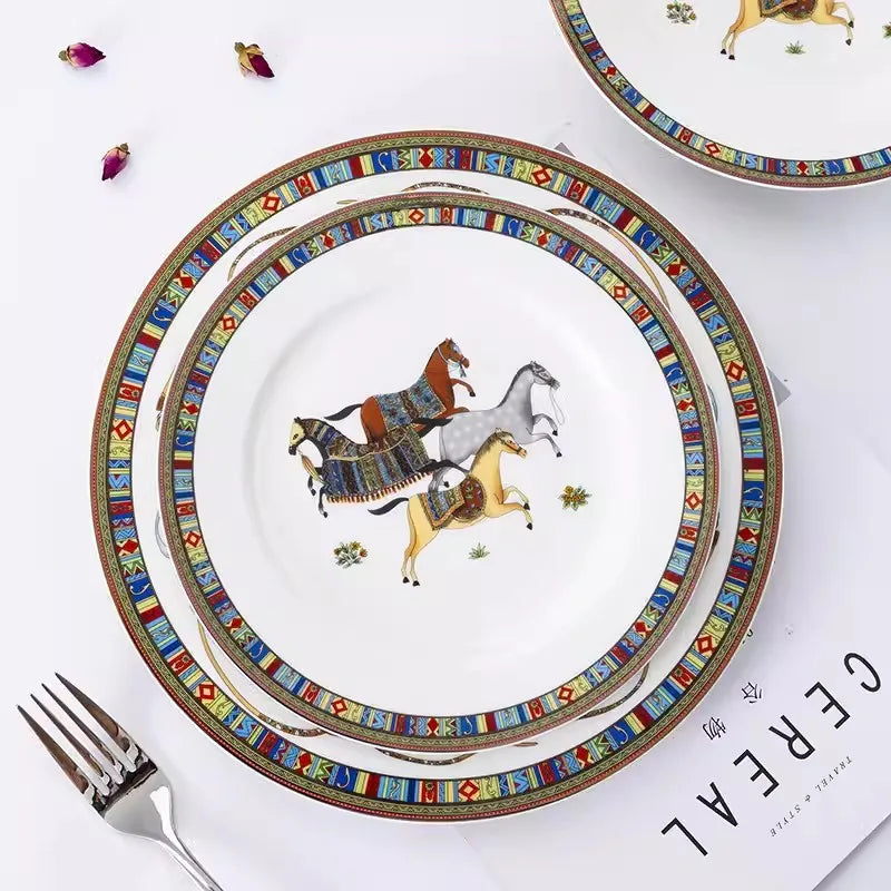 Assiette en Porcelaine Motif Cheval