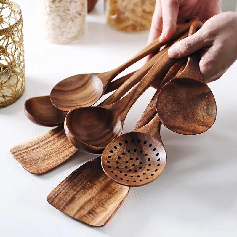 Set d'Ustensiles de Cuisine en Bois de Teck Naturel Thaïlandais