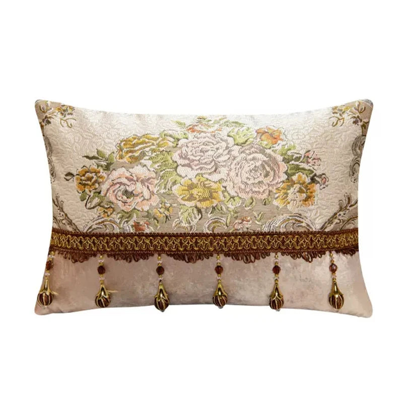 Housse de Coussin Vienne Jacquard Floral Européen avec Pompons