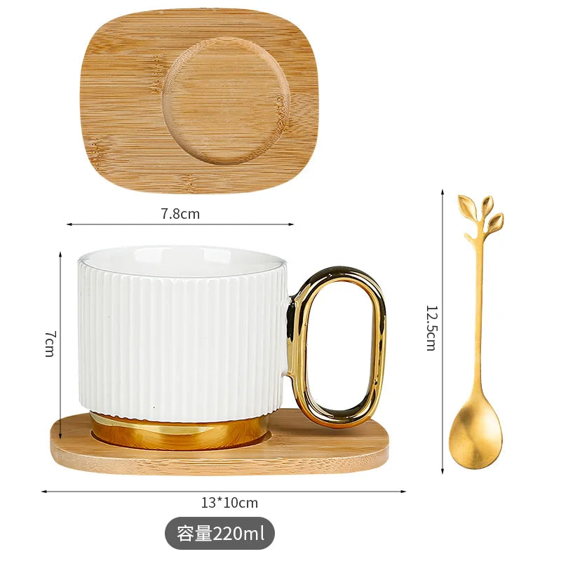 Tasse en Céramique avec Cuillère et Soucoupe 220ml