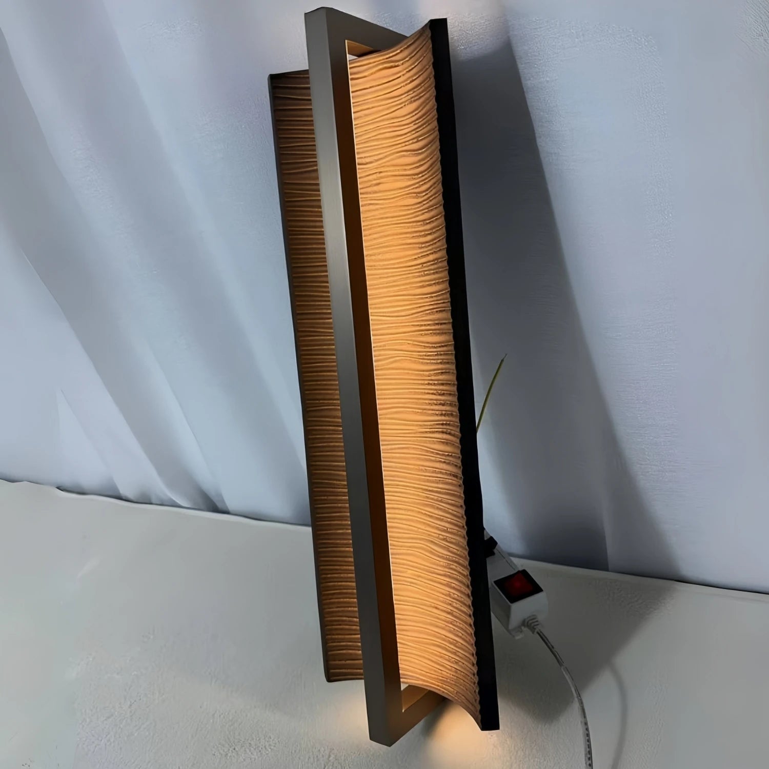 Ice-Cracked Bronze Wall Sconce – Art Decor Wall Lamp