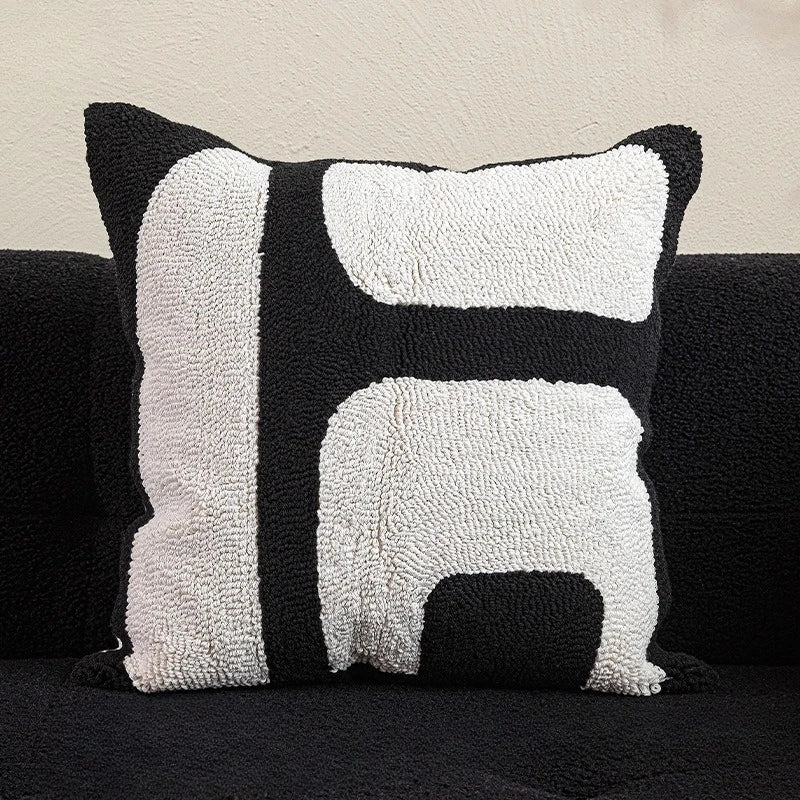 Housse de Coussin Brodée Motif Géométrique Abstrait Beige Noir