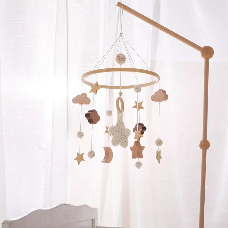 Mobile Musical en Bois pour Lit Bébé