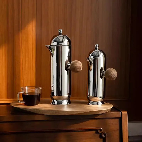 Cafetière Sculpturale en Acier Inoxydable Style Européen
