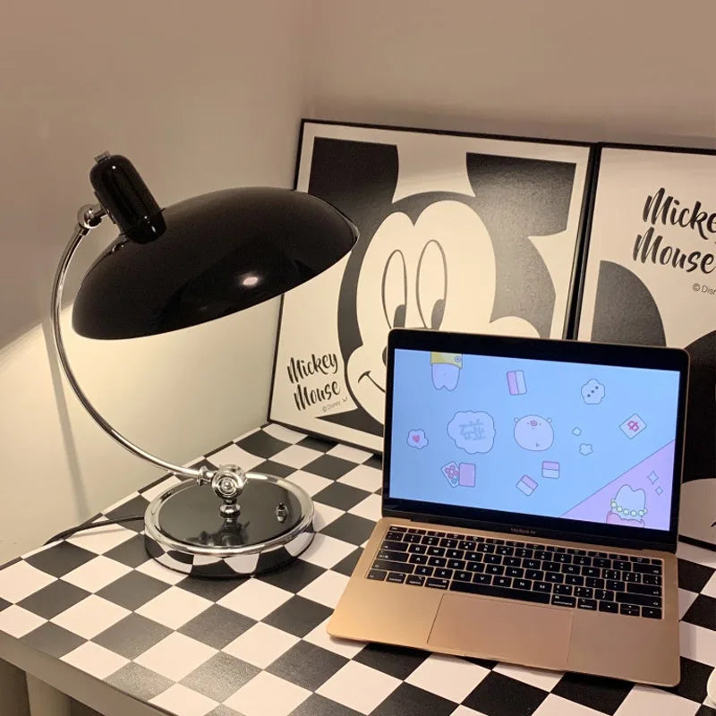 Lampe de Chevet Bauhaus Danoise - Design Nordique Minimaliste