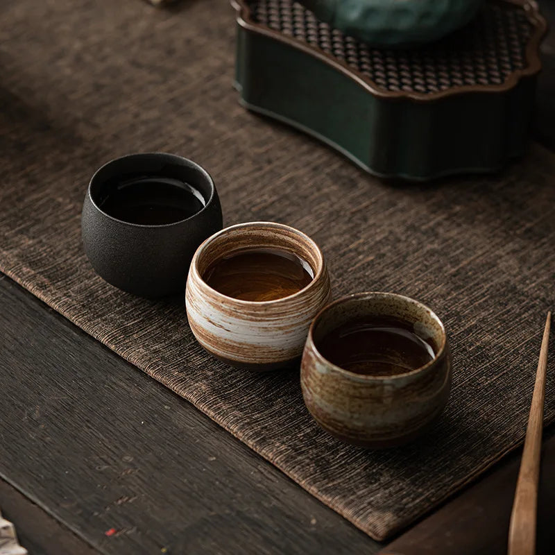 Tasse à Thé Kungfu en Grès Fait Main Style Ancien