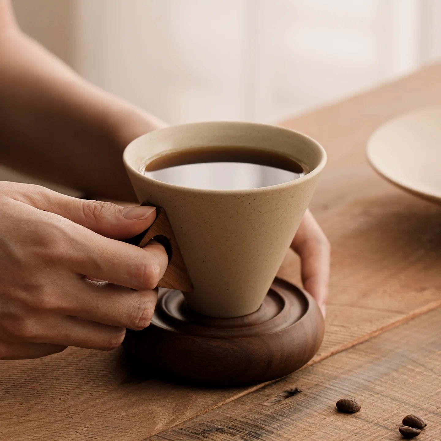 Tasse à Café Conique Style Poterie Vintage