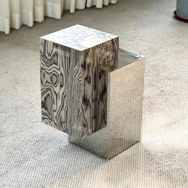 Geometric Metal Side Table – Light Luxury Accent Table