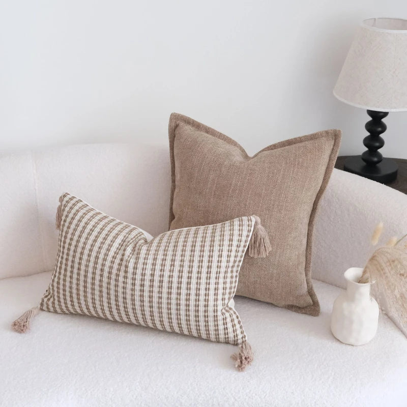 Housse de Coussin Marron Maillard - Motif Géométrique Jacquard