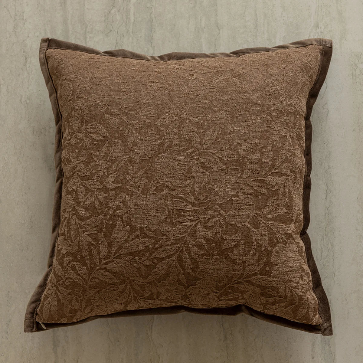 Housse de Coussin Cuir Tissé Brun Maillard Style Boho Vintage