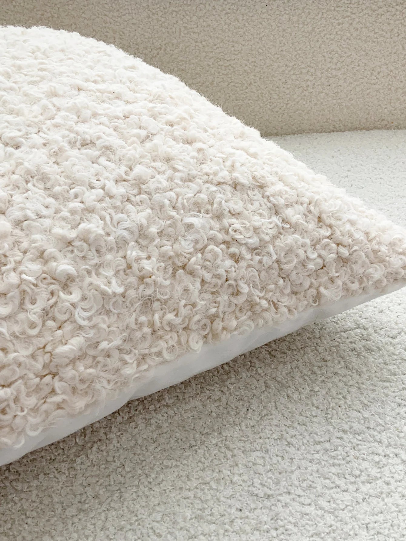 Housse de Coussin Teddy Fourrure - Douceur Peau de Mouton