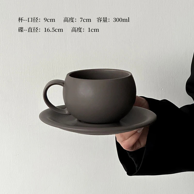 Tasse et Soucoupe Céramique Forme Œuf Style Européen