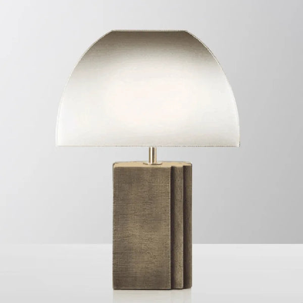 Sculptural Table Lamp – Postmodern Metal Base Light