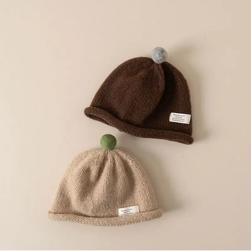 Bonnet Bébé Tricoté à Pompon