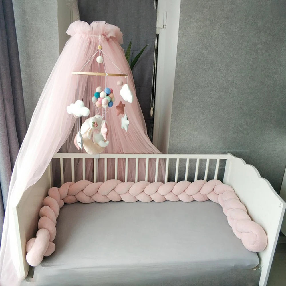 Tour de Lit Bébé Tressé Décoratif