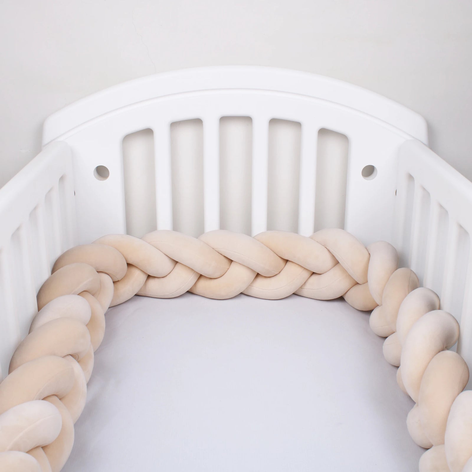 Tour de Lit Bébé Tressé à la Main