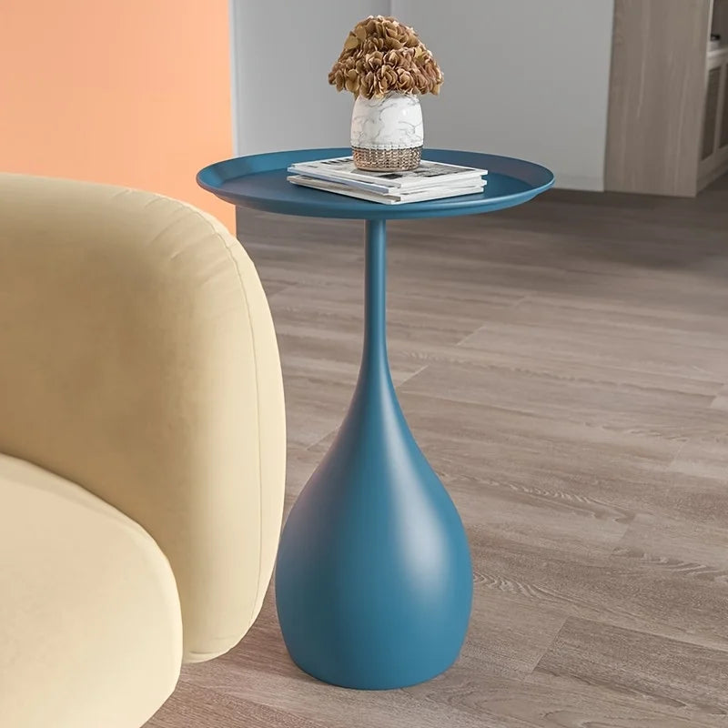 Petite Table Ronde en Métal - Design Minimaliste