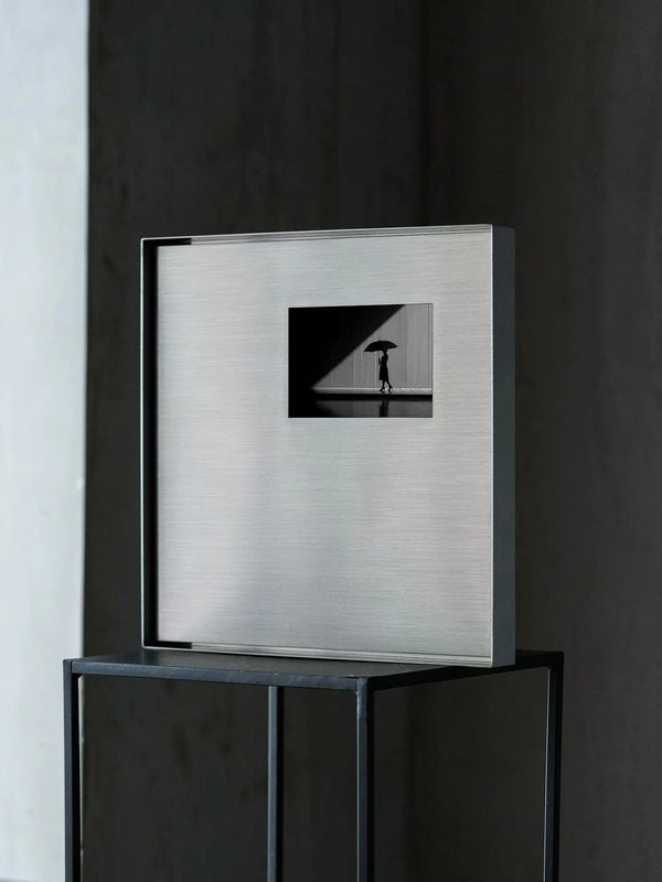 Matte Silver Picture Frame – Wall-Mounted Square Photo Frame, 35x35cm