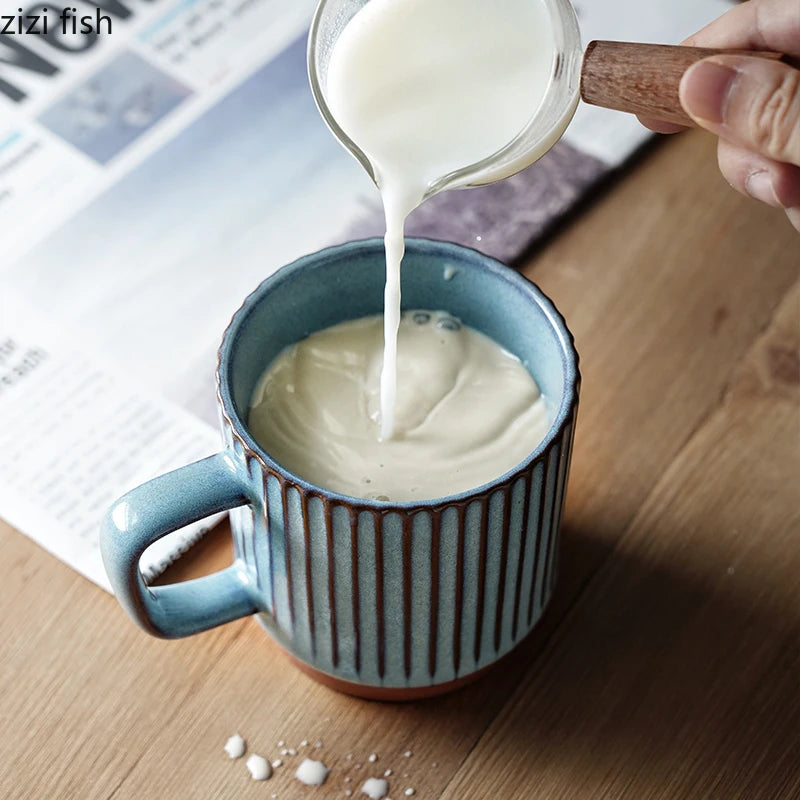 Tasse Rayée Vintage en Céramique