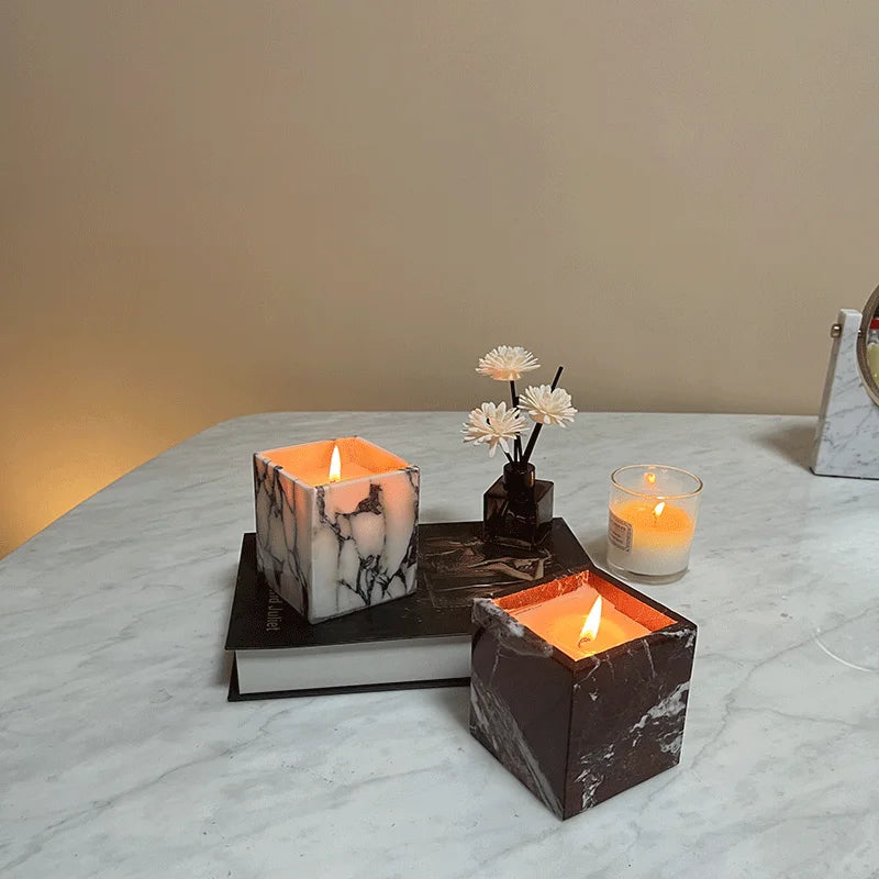 Bougeoir en Marbre Naturel Calacatta - Design Carré Sculpté