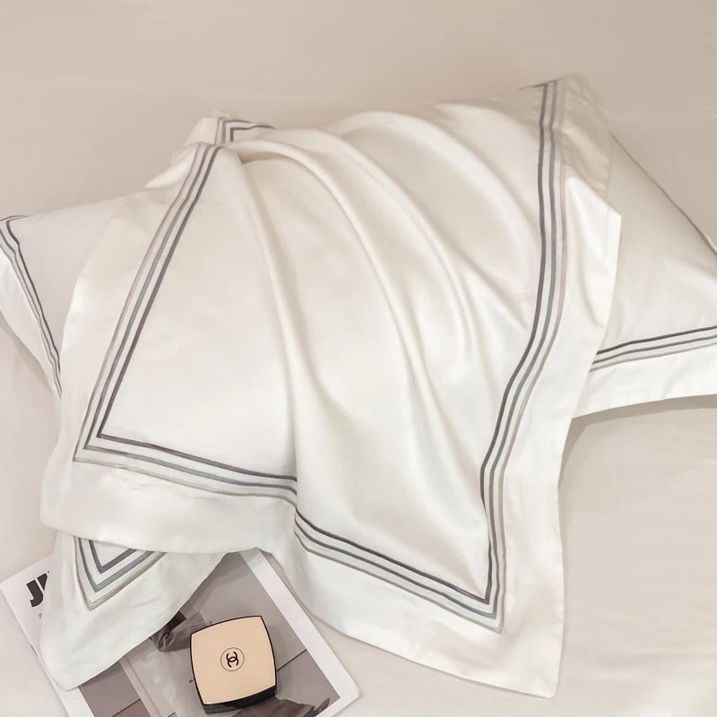 Parure de Lit Coton Luxe Style Hôtelier Brodée
