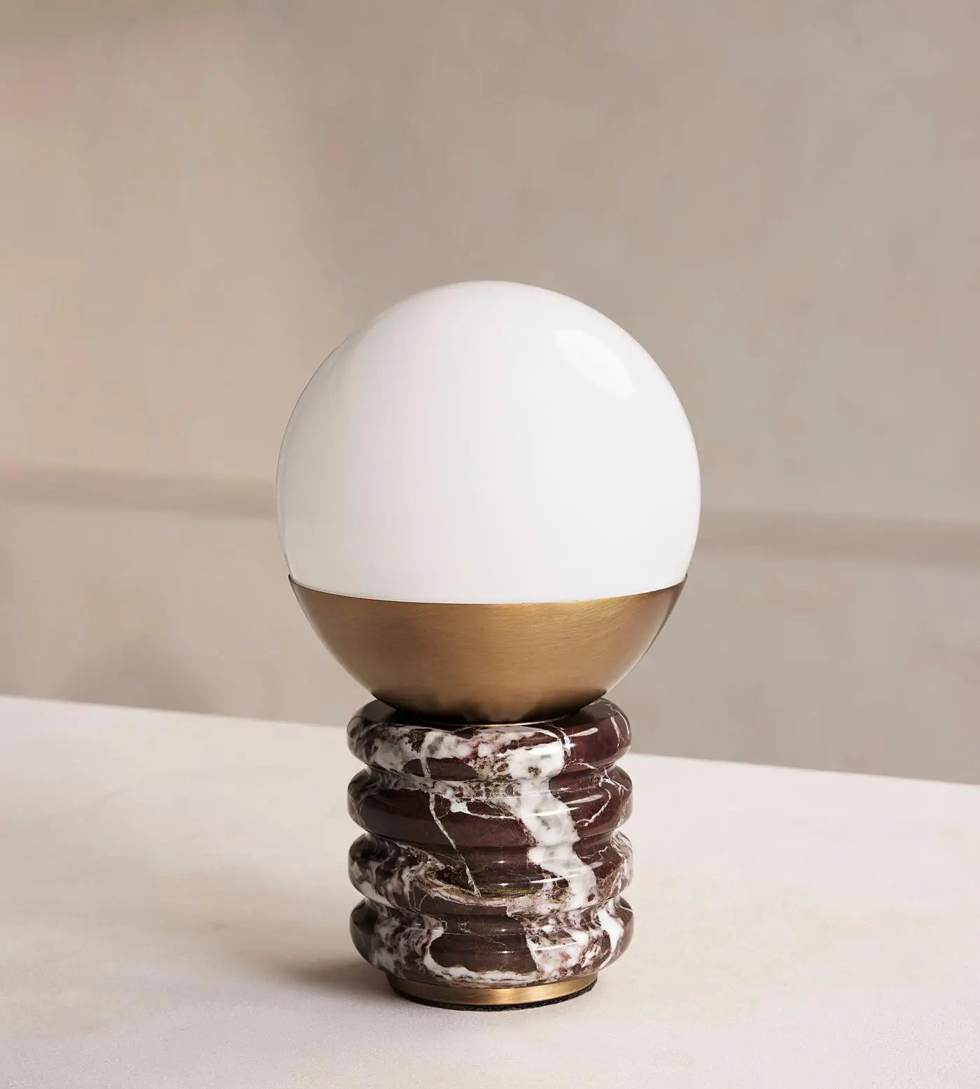 Lampe de Table en Dolomite - Élégance Italienne