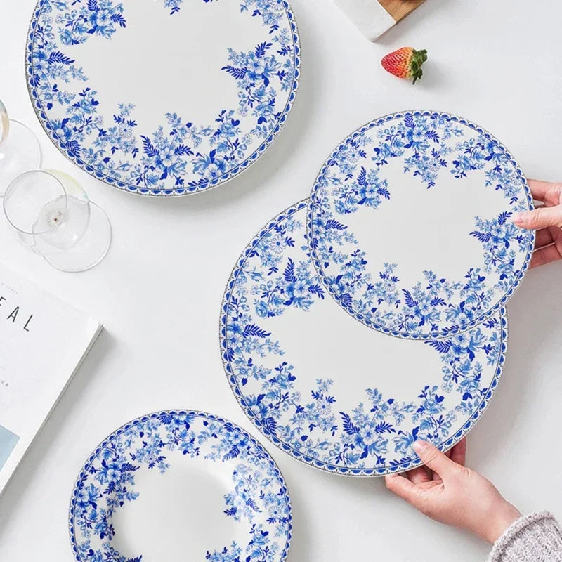Assiette en Porcelaine Bleu et Blanc Style Vintage