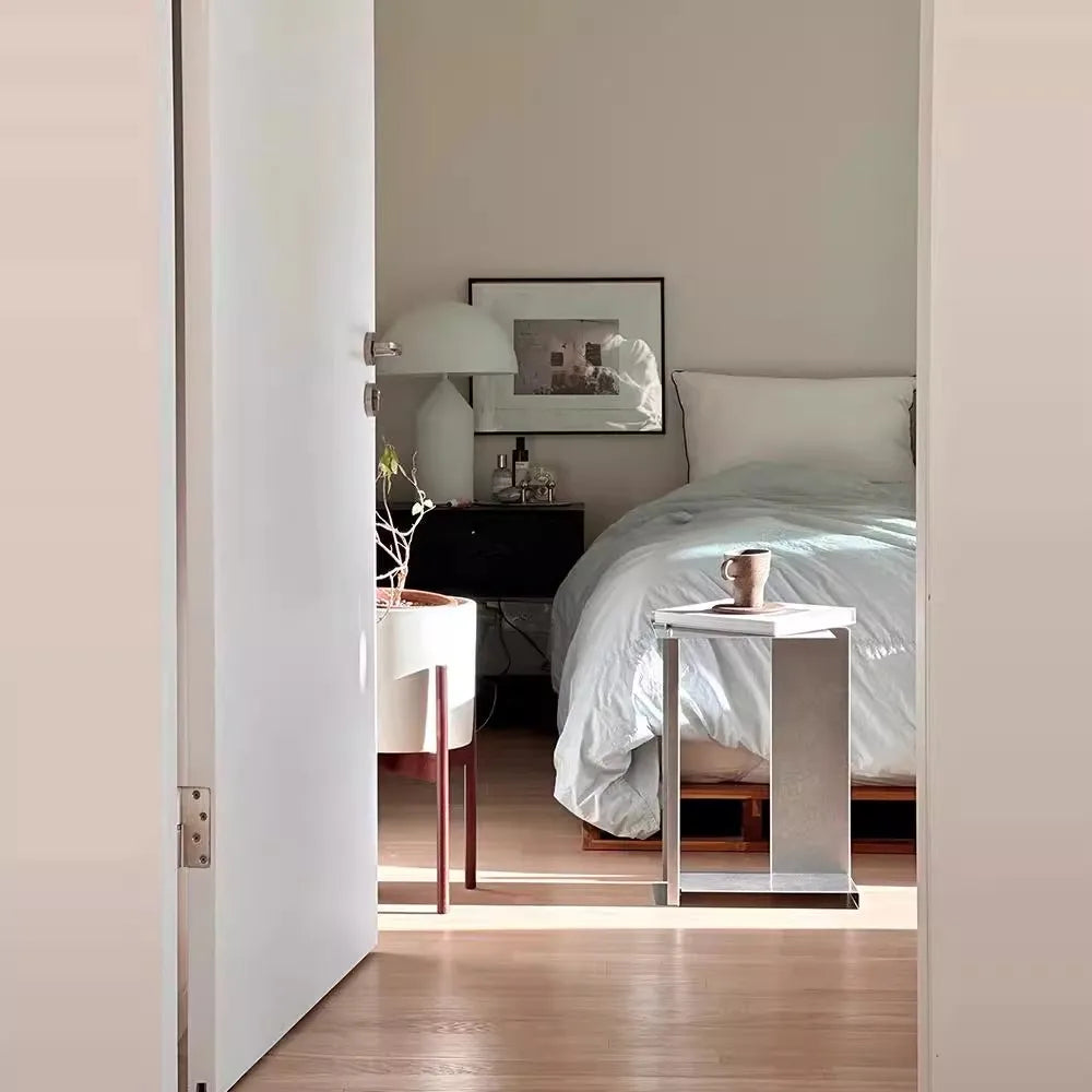 Square Metal Side Table – Modern Bedside & Storage Table, 34x35x47cm