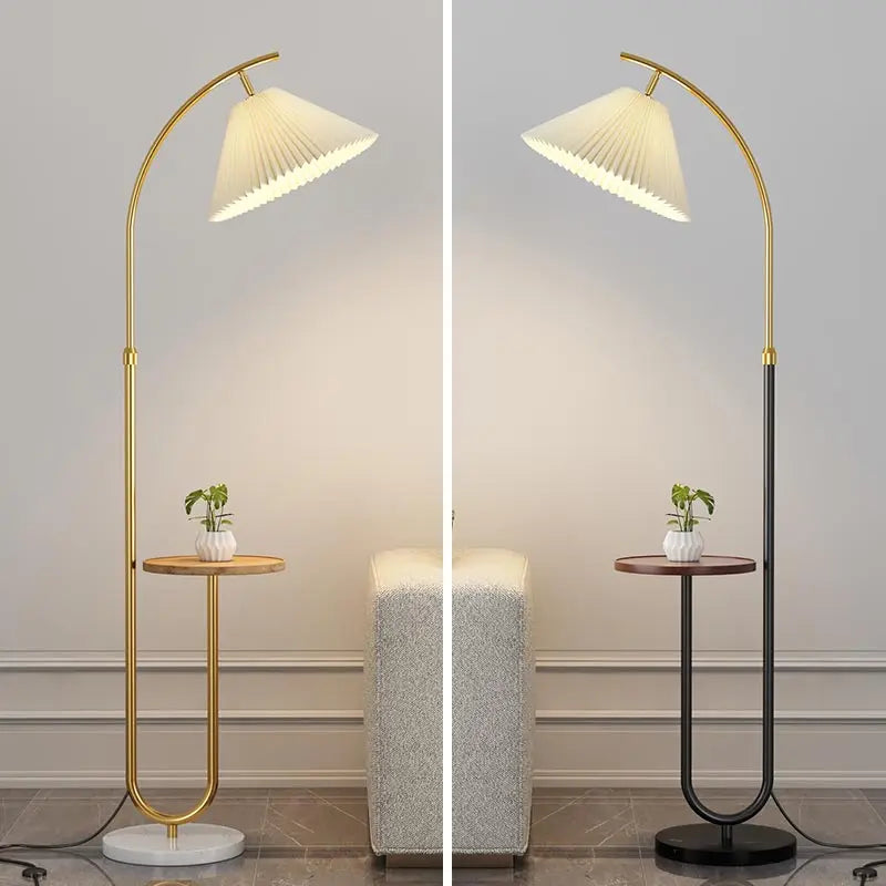 Lampadaire sur Pied Nordique - Abat-Jour Tissu Noir et Or