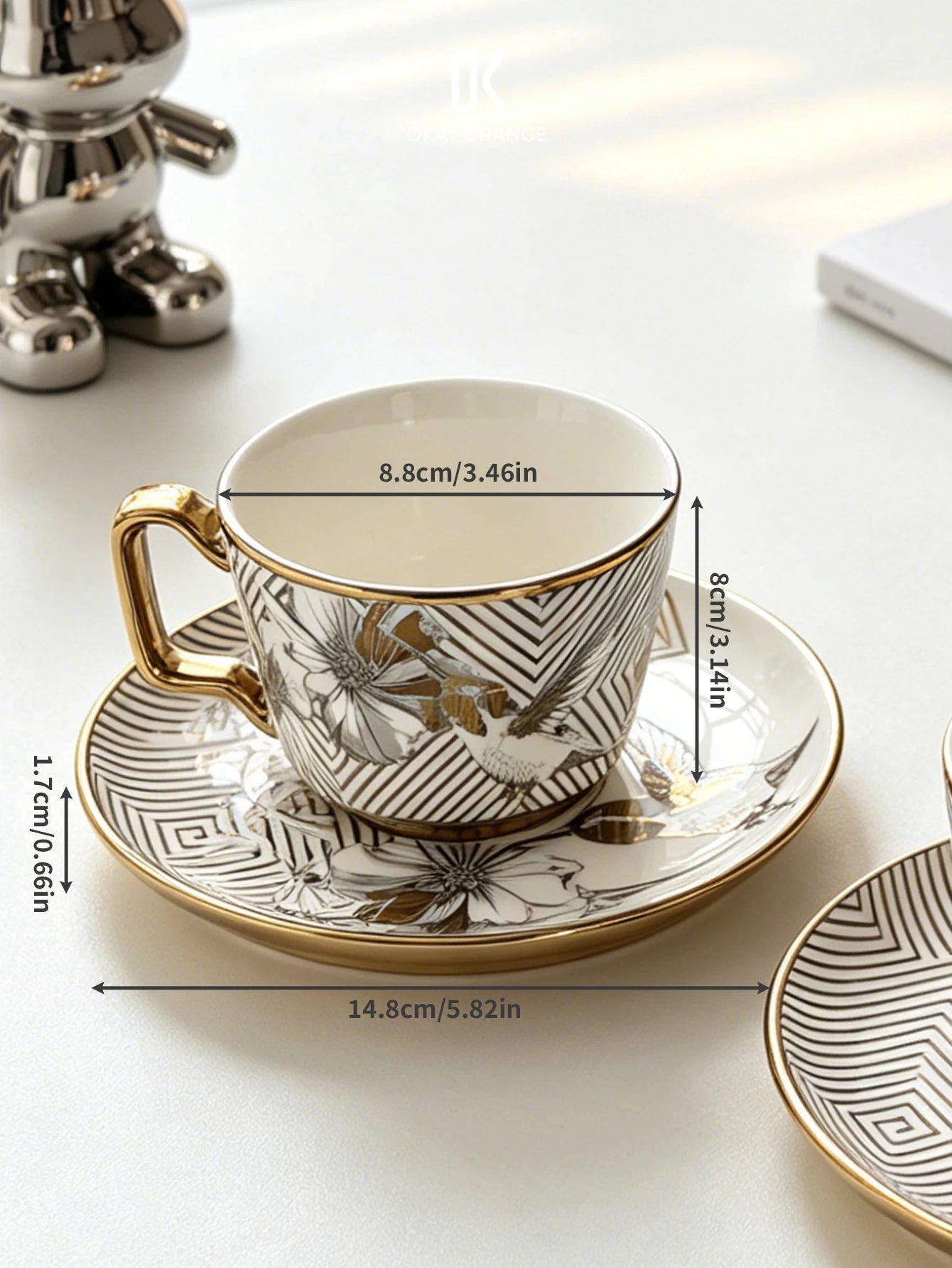 Tasse à Café Vintage Porcelaine Motif Fleurs et Oiseaux