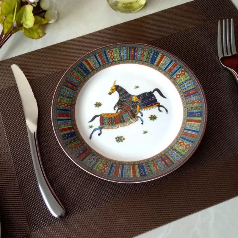 Assiette en Porcelaine Motif Cheval