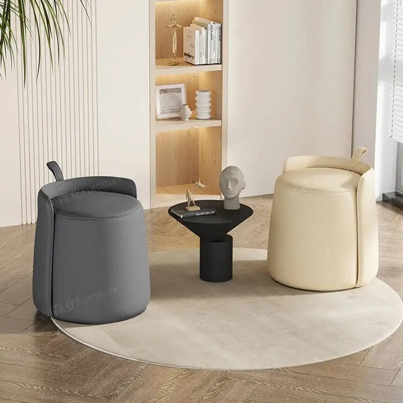 Tabouret d'Assise Rembourré en Cuir - Design Nordique