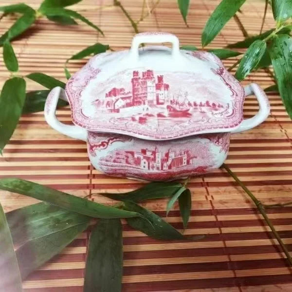 Assiette en Céramique Motif Château Bleu Palace