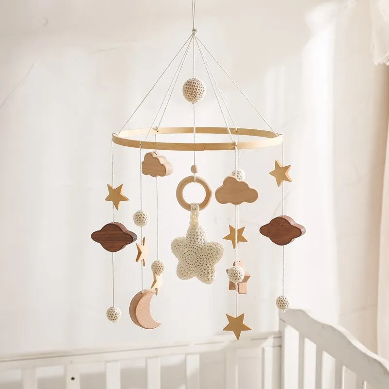 Mobile Musical en Bois pour Lit Bébé