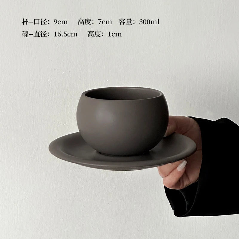 Tasse et Soucoupe Céramique Forme Œuf Style Européen