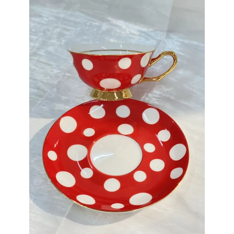 Duo de Tasses à Café Rétro avec Soucoupes 220ml