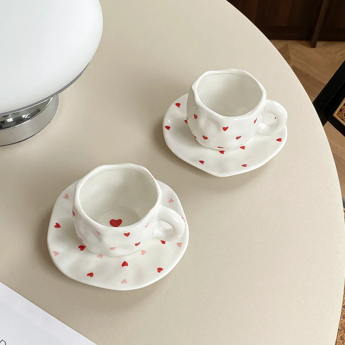 Tasse et Soucoupe Forme Cœur Irrégulière Créative