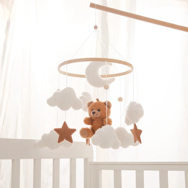 Mobile Musical en Bois pour Lit Bébé