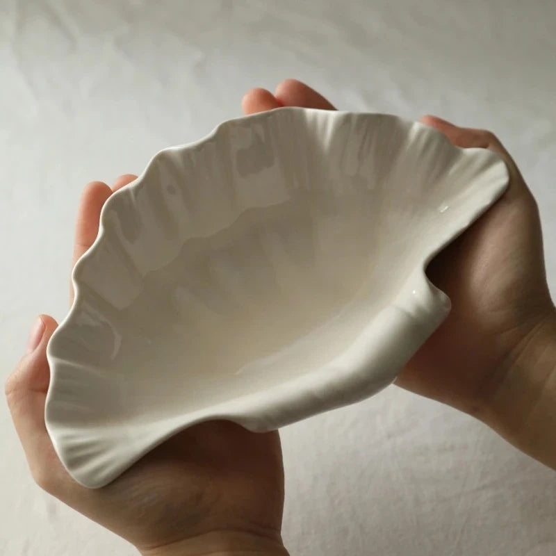 Assiette Céramique Forme Coquillage Crème Rétro