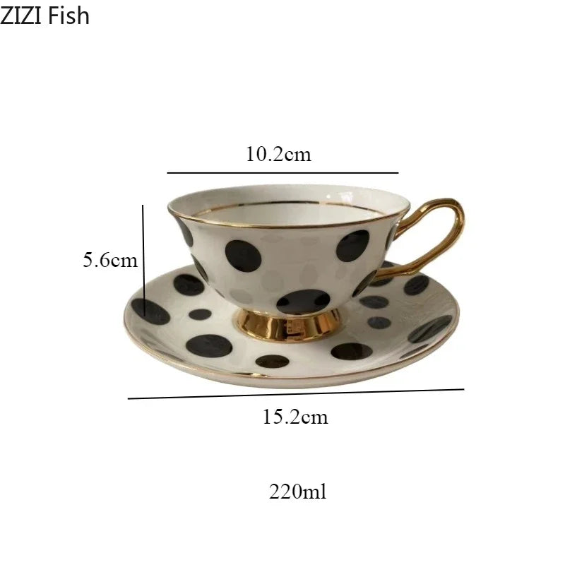 Duo de Tasses à Café Rétro avec Soucoupes 220ml
