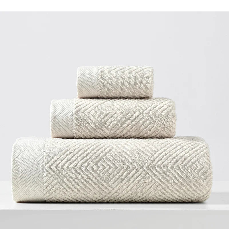 Cotton Bath Towel Trio – Thick & Absorbent