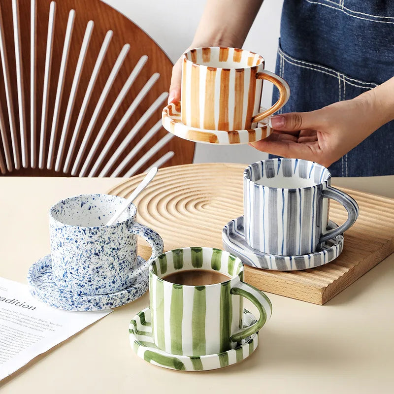 Tasse à Café Céramique Rayée 280ml