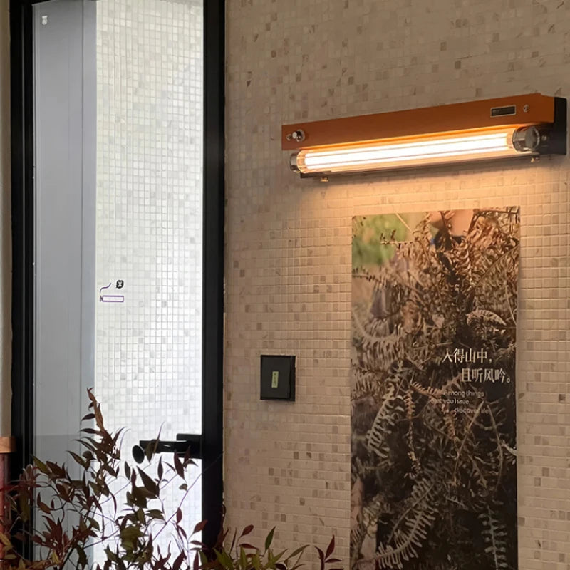 Applique Murale LED Design Tube Acrylique Orange et Noir