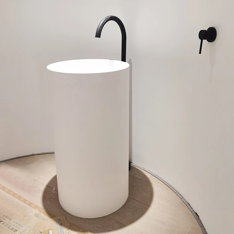 Robinet de Baignoire sur Pied Noir Cascade Pivotant